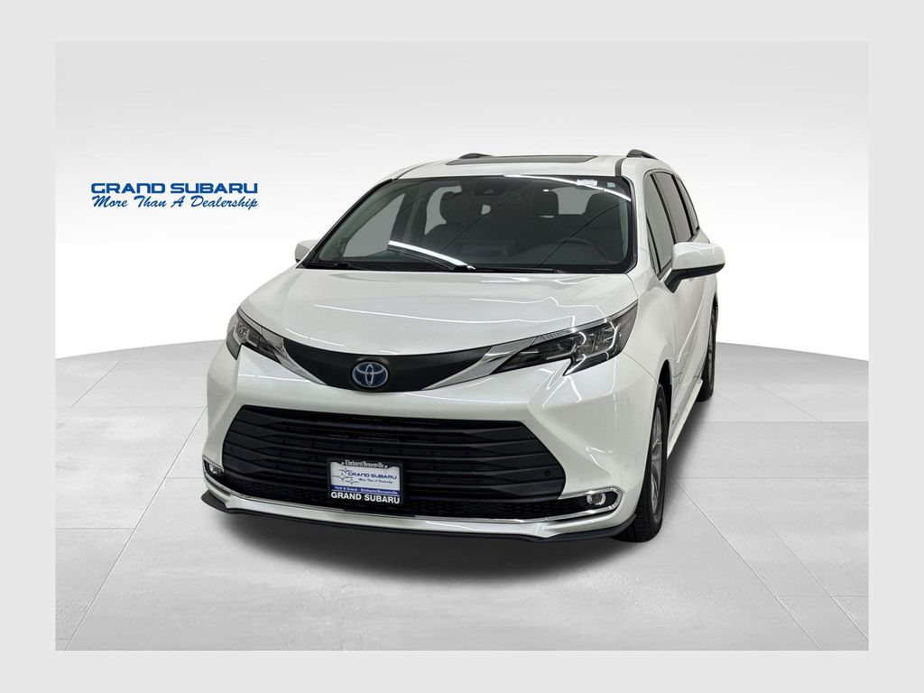 2021 Toyota Sienna