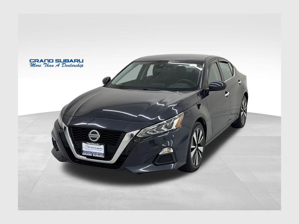 2021 Nissan Altima SV