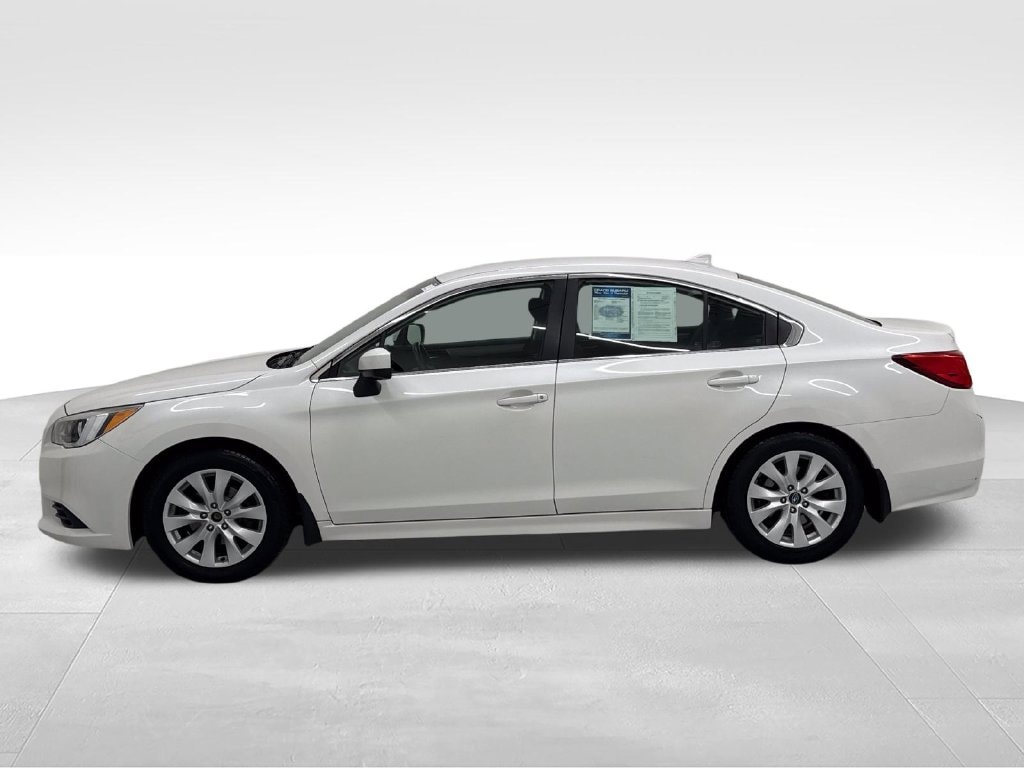 Used 2016 Subaru Legacy 2.5i Premium with VIN 4S3BNBC63G3005921 for sale in Bensenville, IL