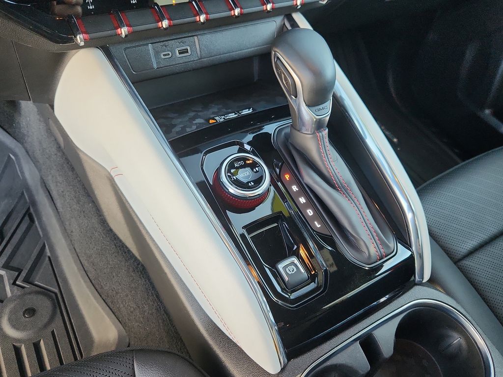 2023 GMC Canyon AT4X - Photo 24