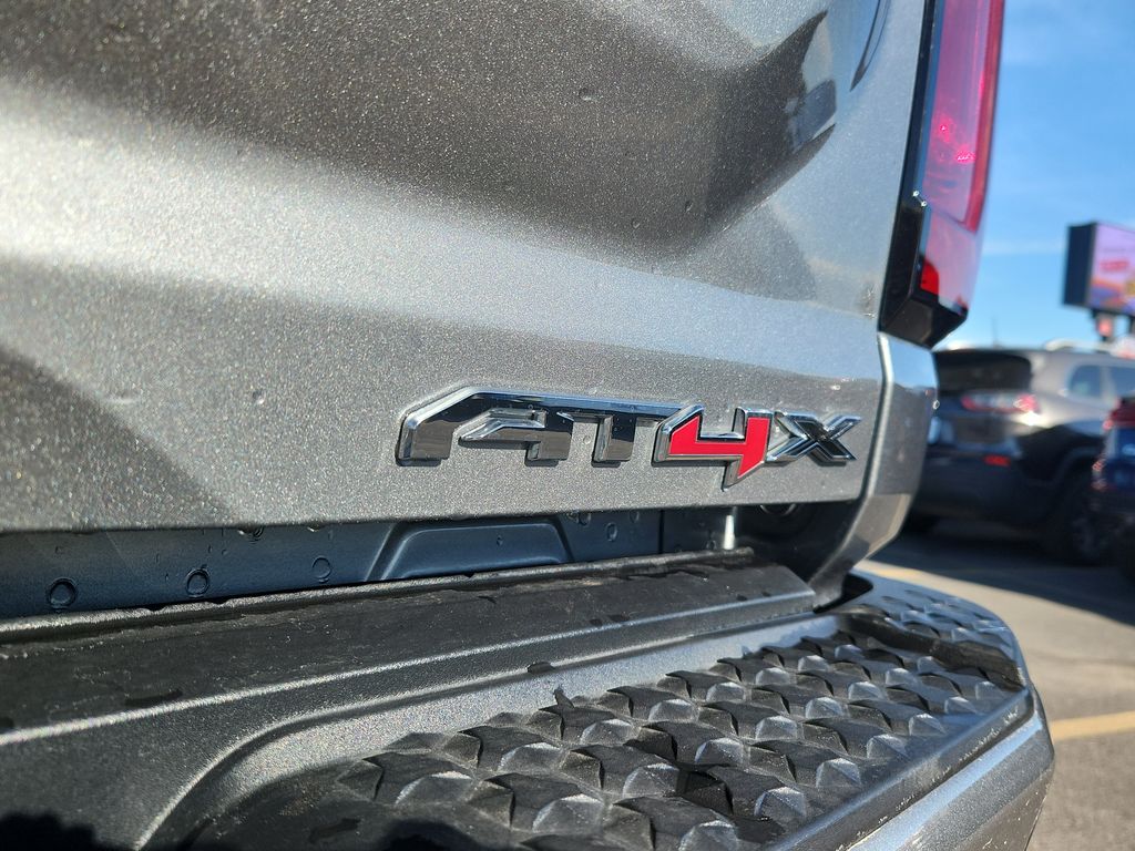 2023 GMC Canyon AT4X - Photo 14