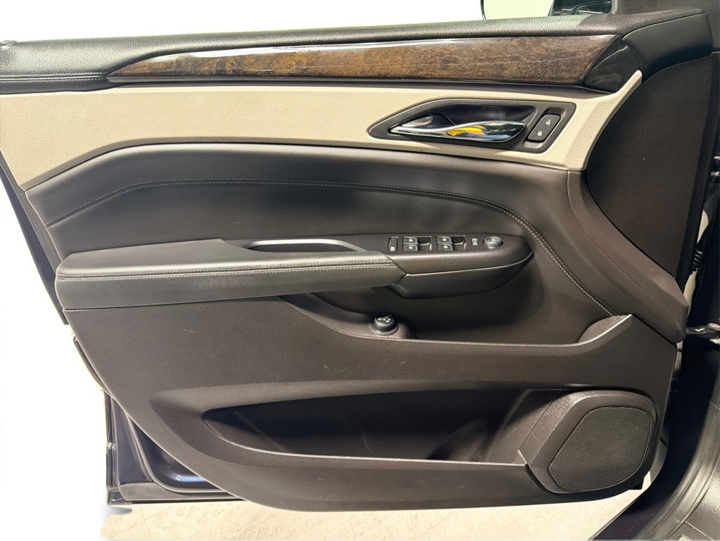 2016 Cadillac SRX Luxury Collection - Photo 21