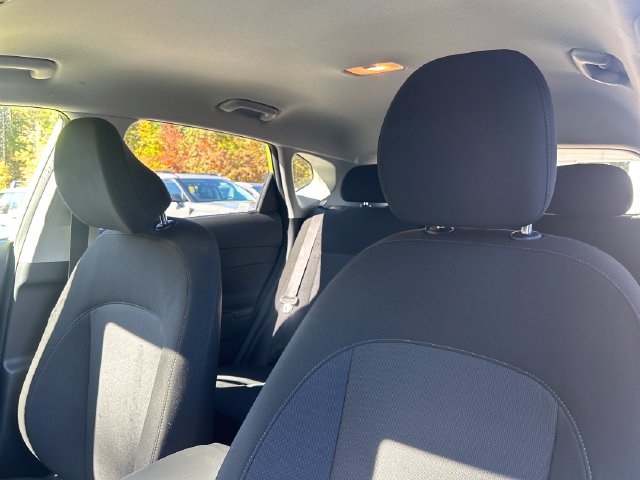 2025 Hyundai Kona SEL - Photo 21