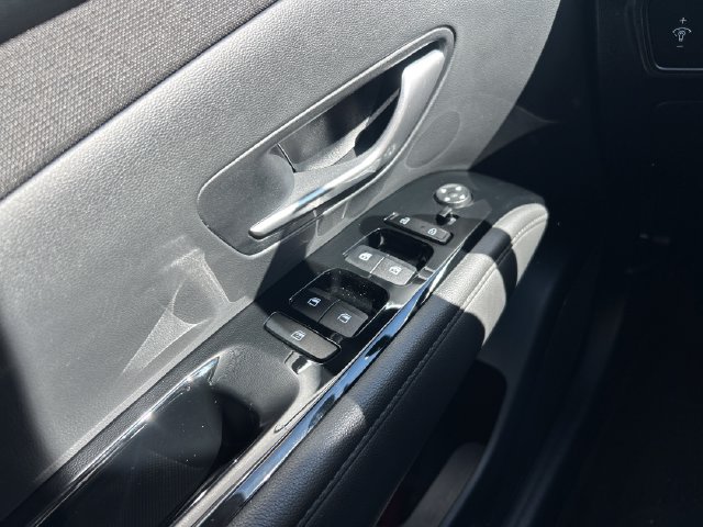 2024 Hyundai Tucson Limited - Photo 11