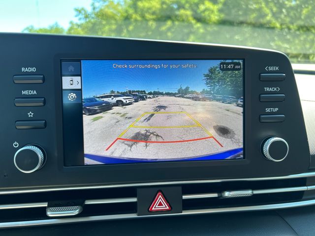2024 Hyundai Elantra SE - Photo 20