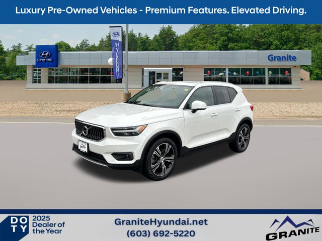 2021 Volvo XC40