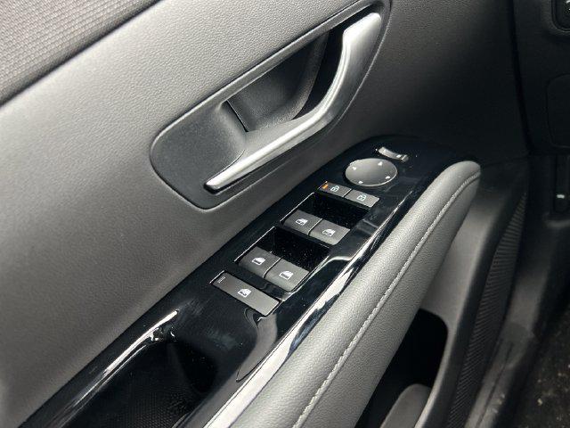 2026 Hyundai Santa Cruz XRT - Photo 11