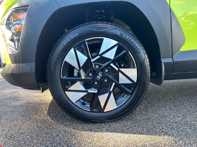 2025 Hyundai Kona SEL - Photo 10