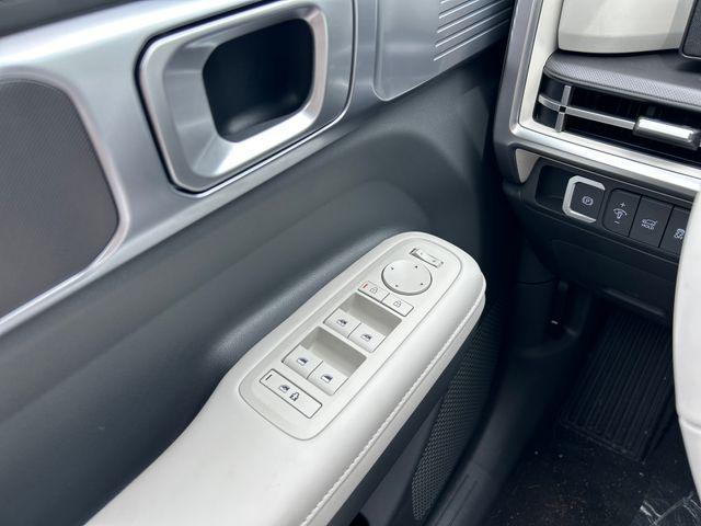 2026 Hyundai Santa Fe SEL - Photo 11