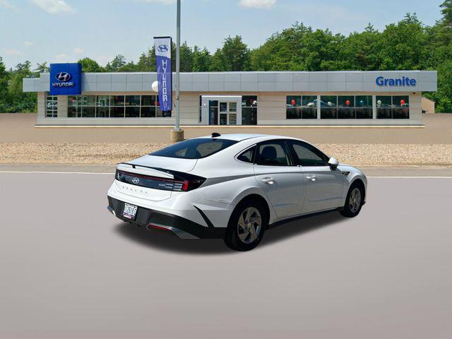2026 Hyundai Sonata SE - Photo 6