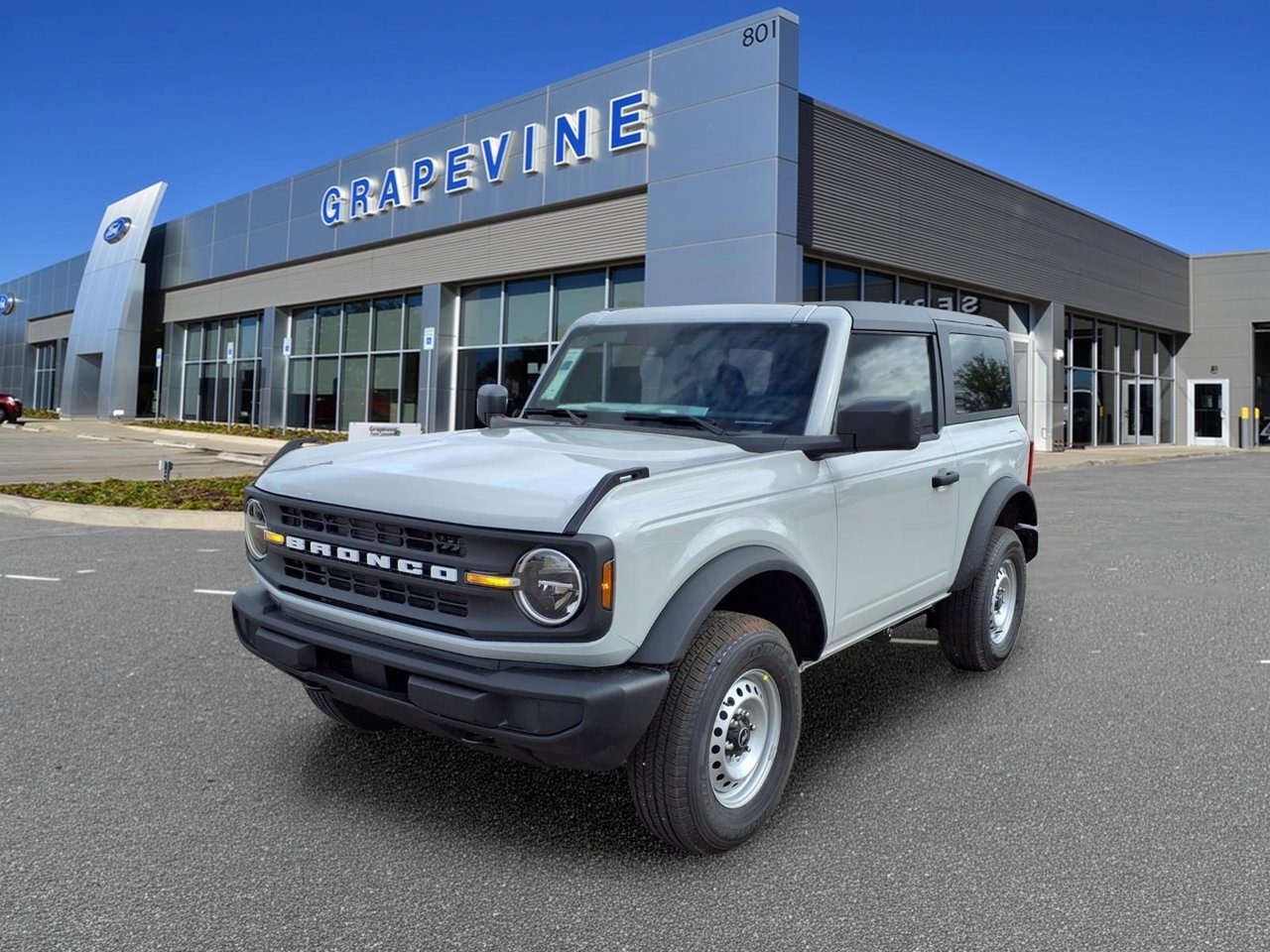 2026 Ford Bronco Base SUV
