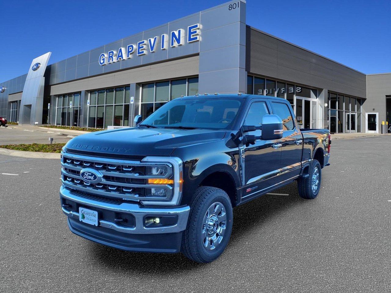 2027 Ford F-250 Lariat Truck Crew Cab