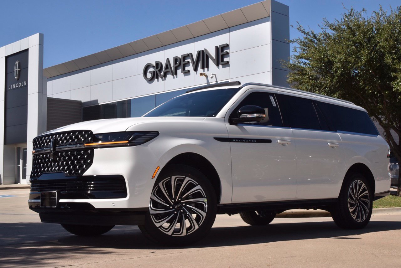 2027 Lincoln Navigator L Black Label SUV