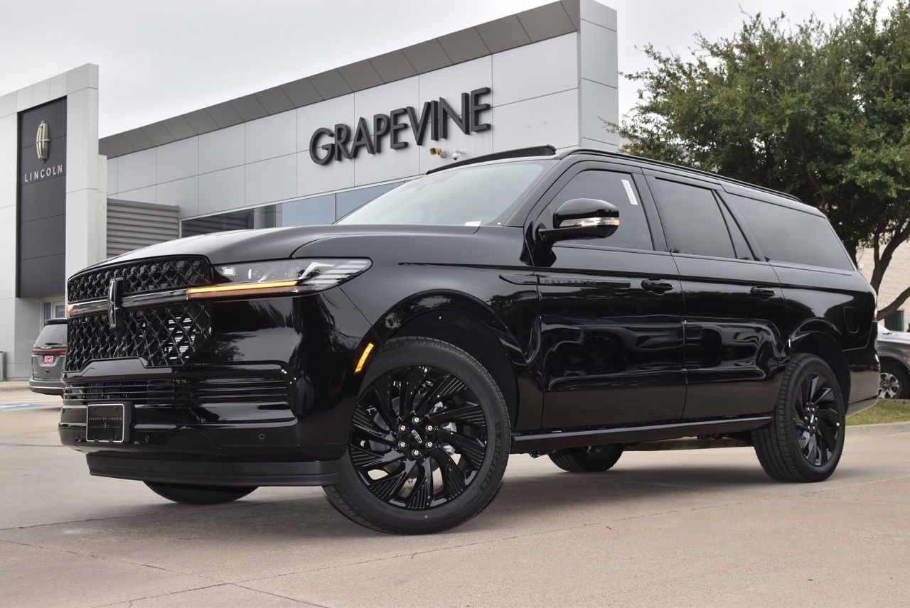 2027 Lincoln Navigator L Reserve SUV