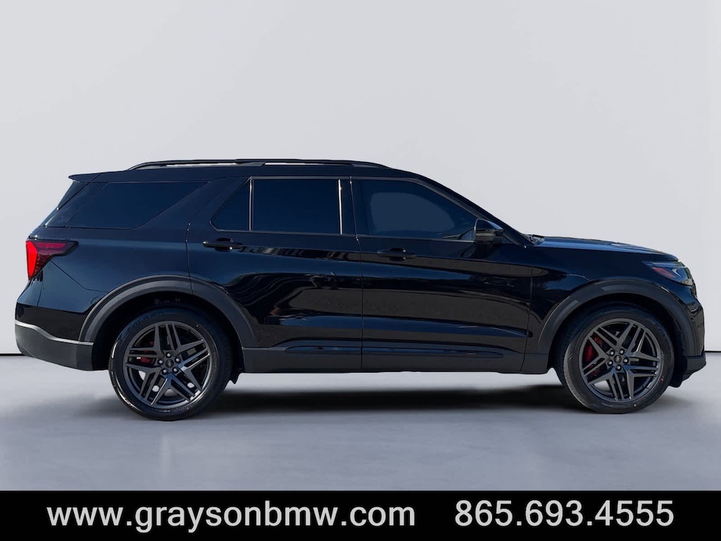 Used 2025 Ford Explorer ST SUV