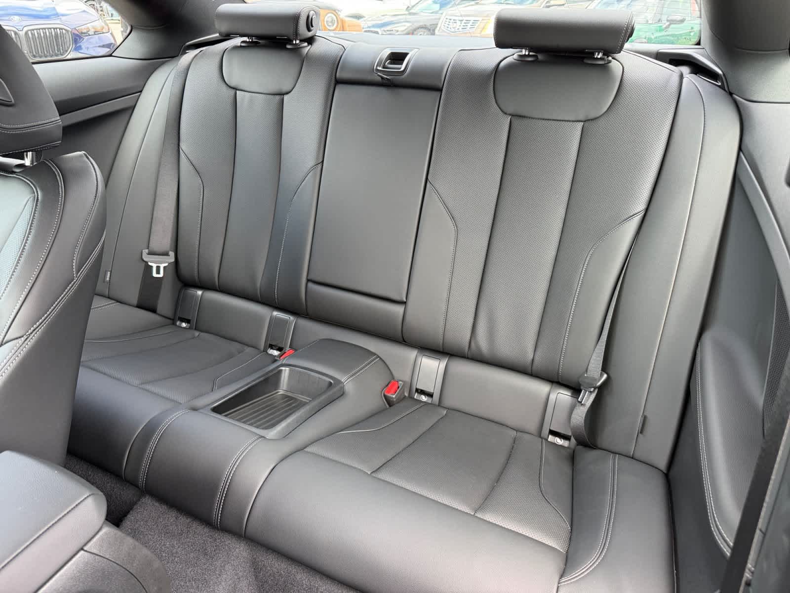 2025 BMW 2 Series 230i - Photo 15