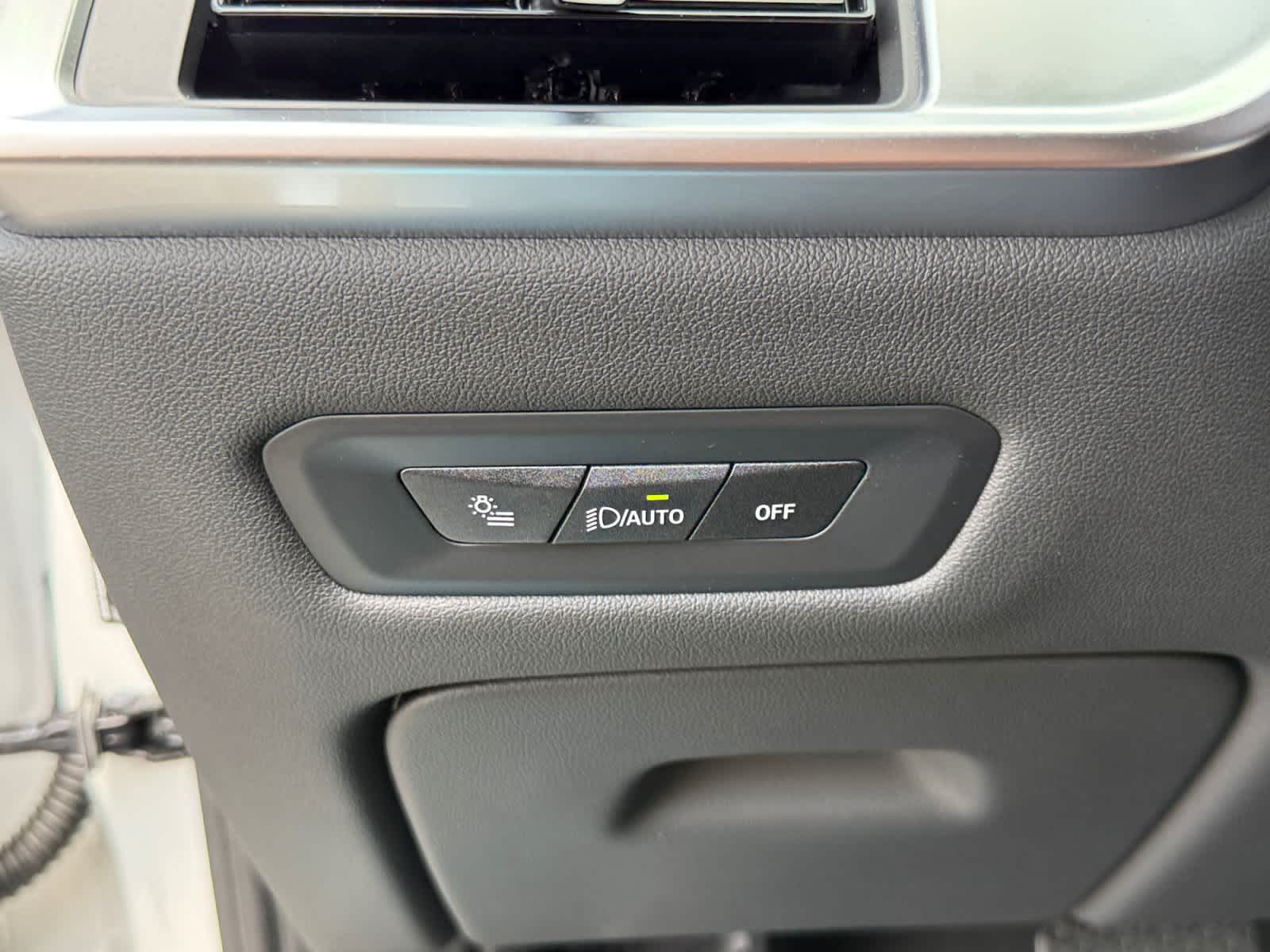 2026 BMW X5 50e - Photo 30