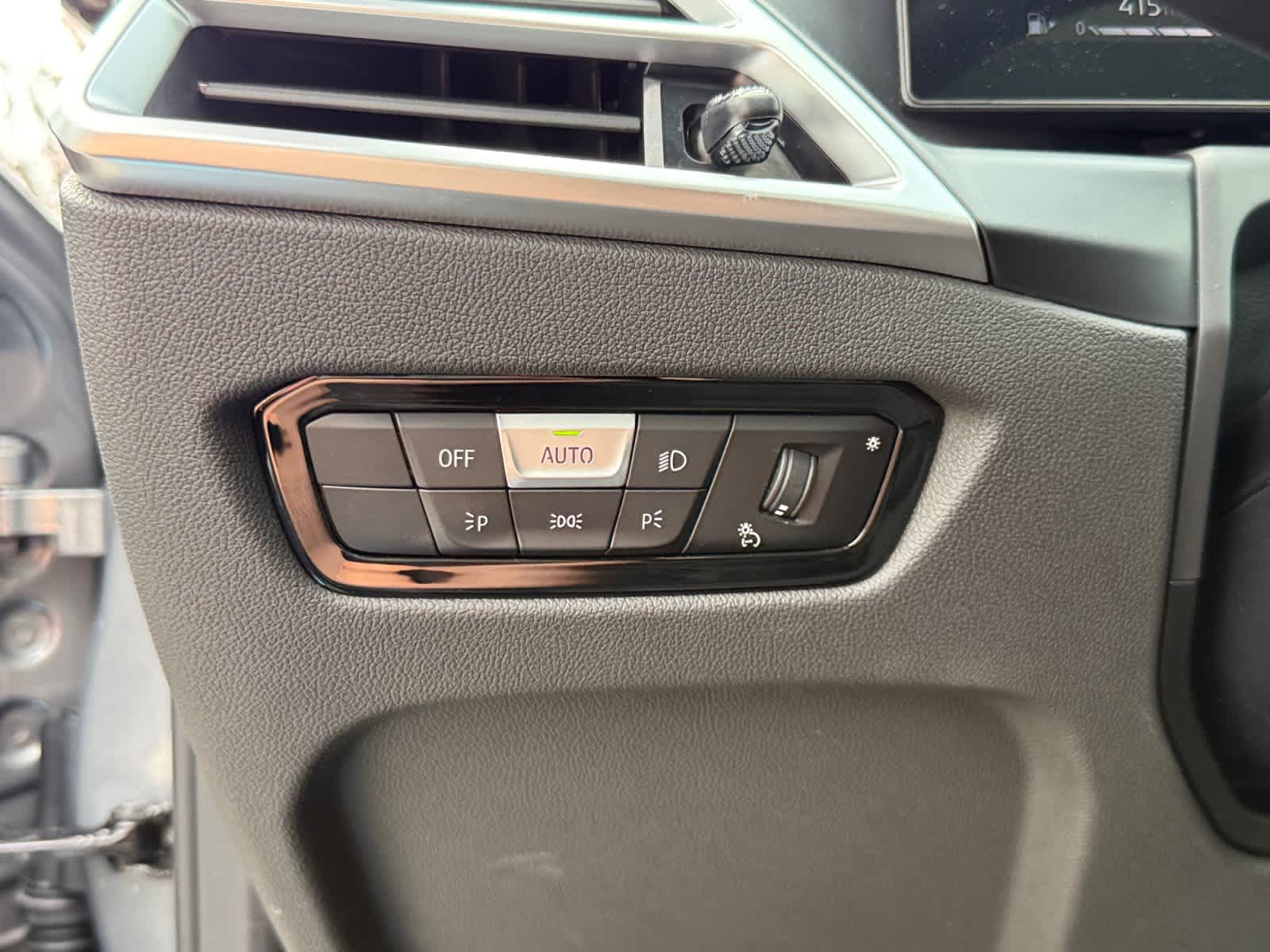 2025 BMW 2 Series 230i - Photo 30