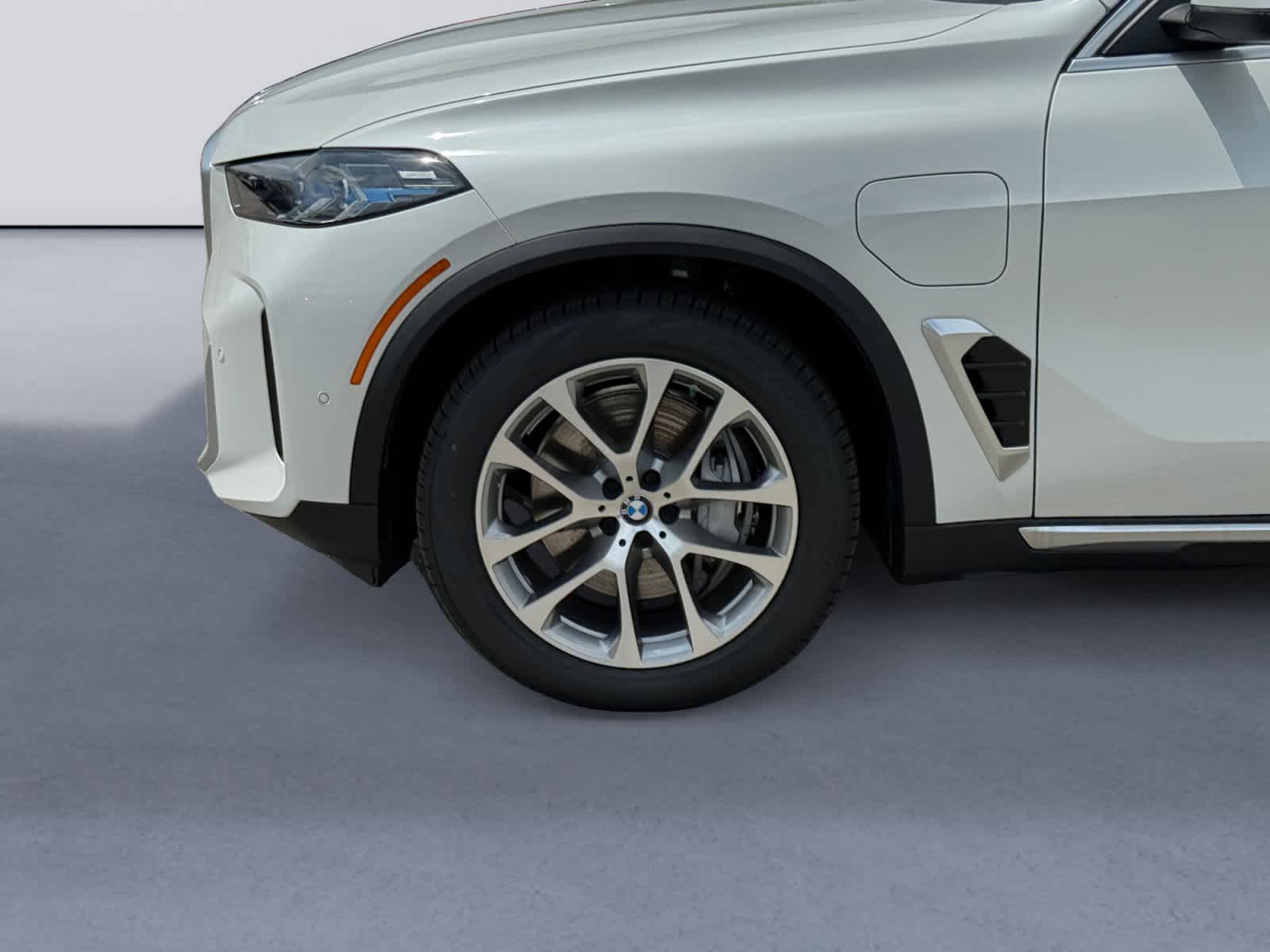 2026 BMW X5 50e - Photo 9