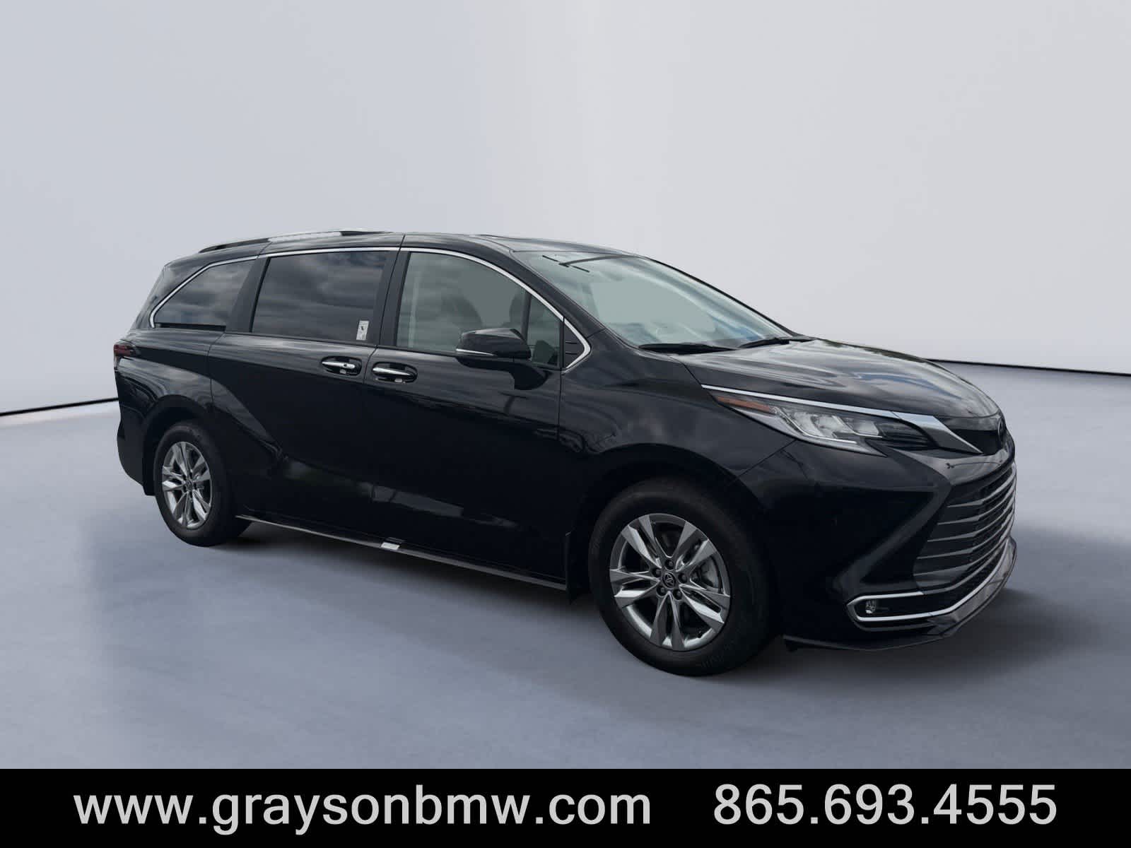 2026 Toyota Sienna Limited Van Passenger Van