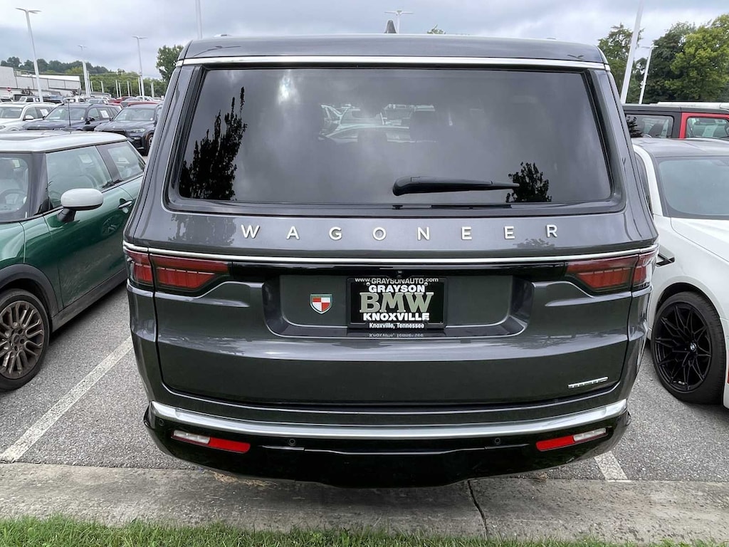 Used 2024 Jeep Wagoneer L Series II SUV