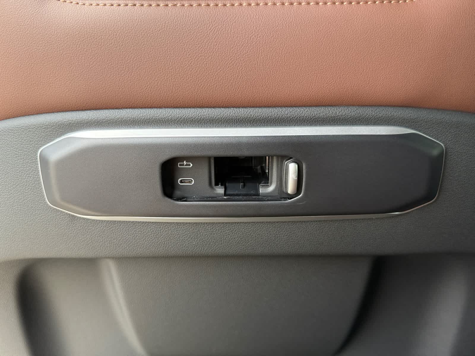 2026 BMW X5 50e - Photo 17
