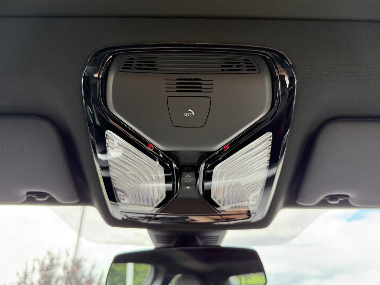 2025 BMW 2 Series 230i - Photo 25