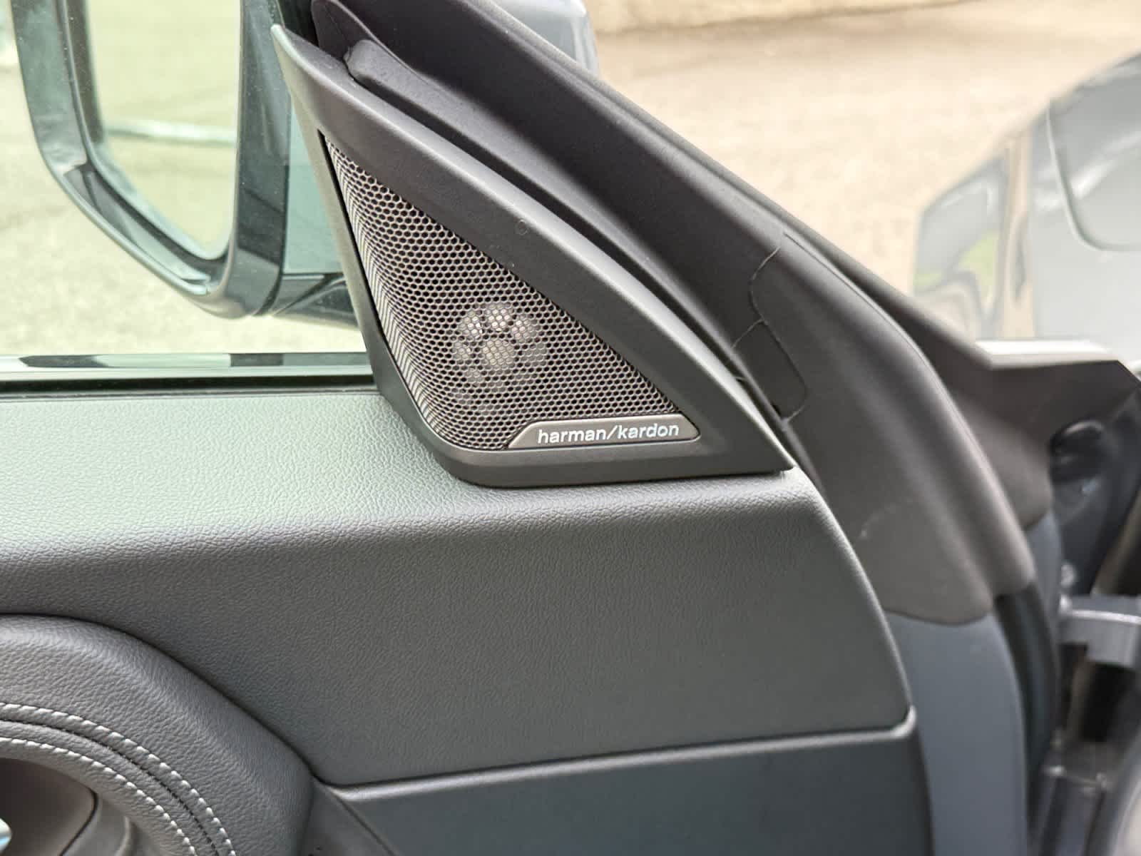 2025 BMW 2 Series 230i - Photo 14