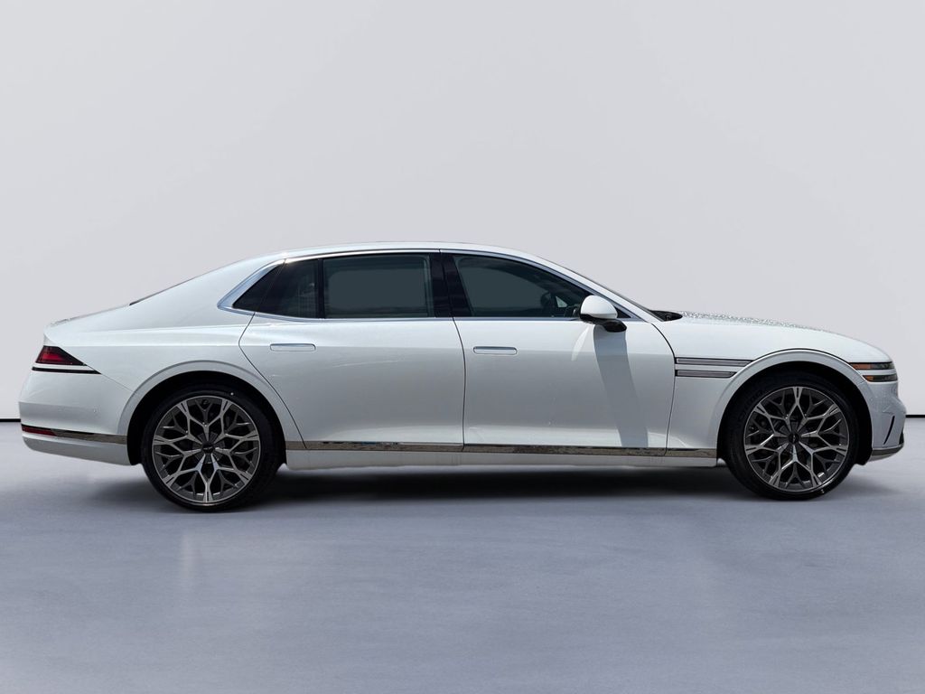 2026 GENESIS G90 Base - Photo 2