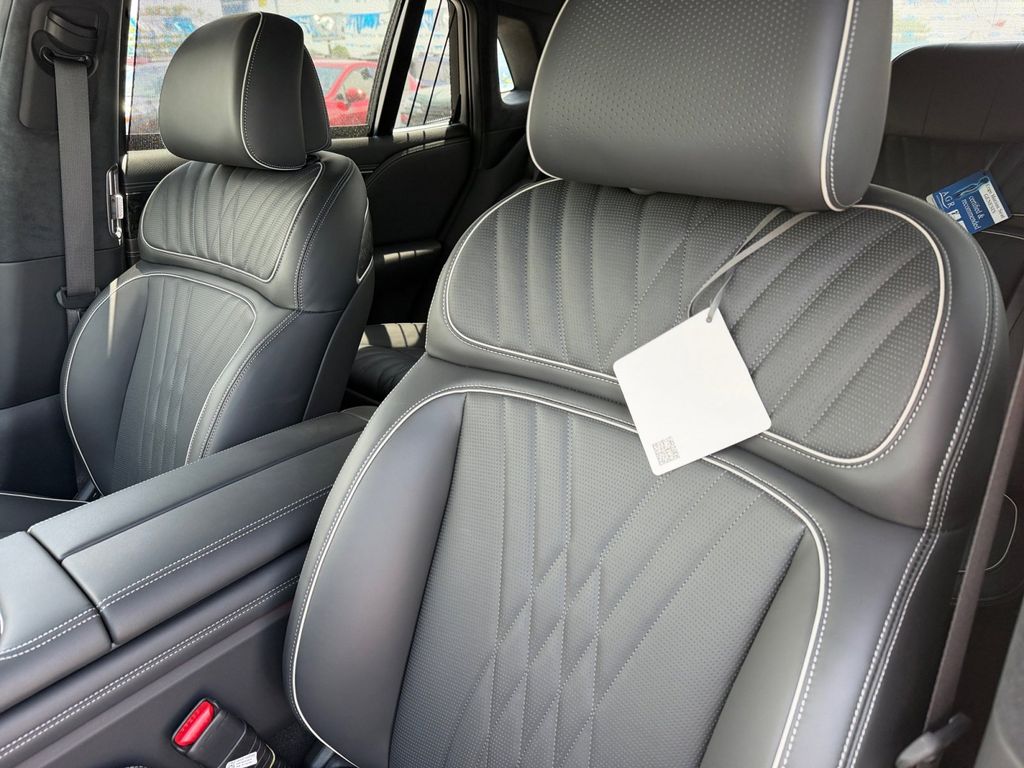 2026 GENESIS G90 Base - Photo 13