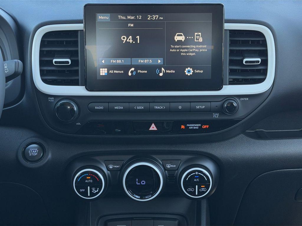 2026 Hyundai Venue SEL - Photo 15