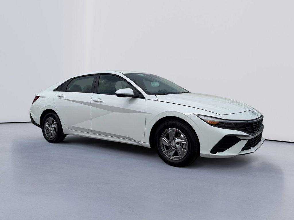 2026 Hyundai Elantra Sedan 