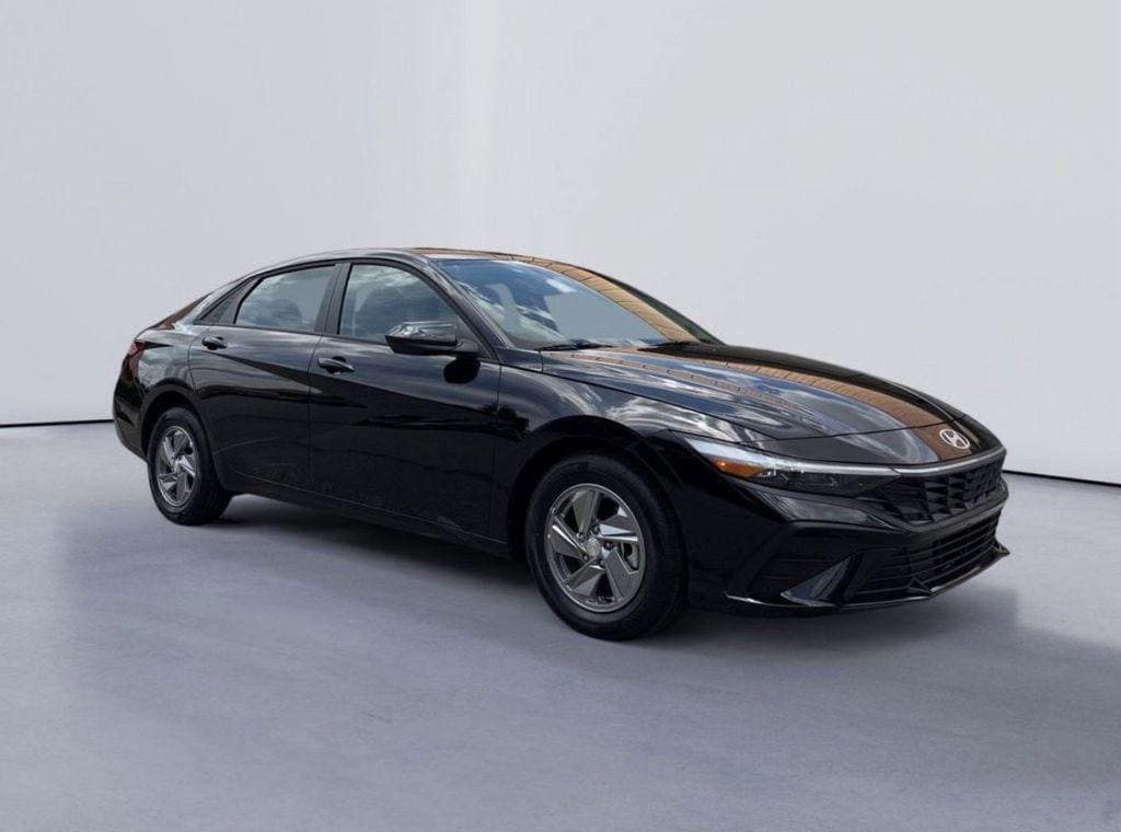 2026 Hyundai Elantra Sedan 