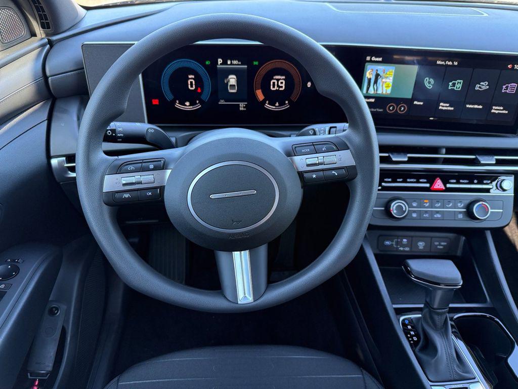 2026 Hyundai Santa Cruz SE - Photo 14