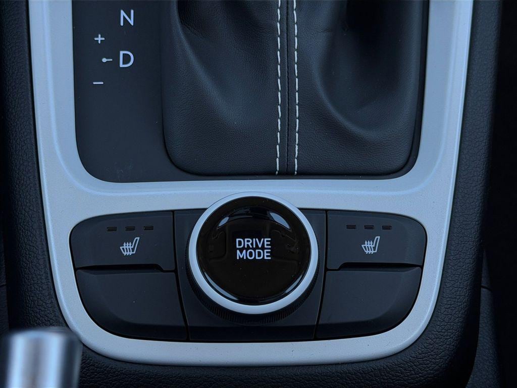 2026 Hyundai Venue SEL - Photo 19