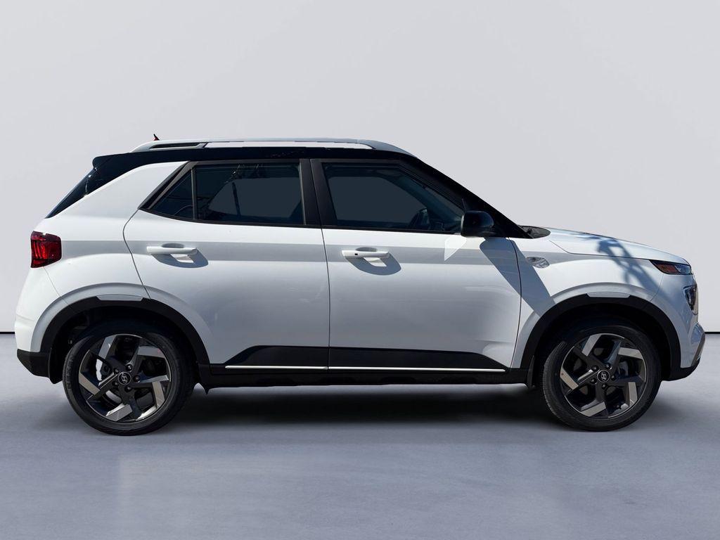 2026 Hyundai Venue SEL - Photo 2