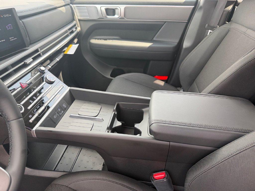 2026 Hyundai Santa Fe SE - Photo 12