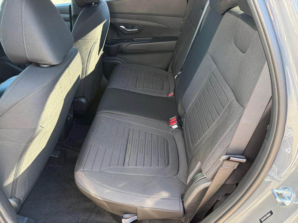 2026 Hyundai Santa Cruz SE - Photo 11