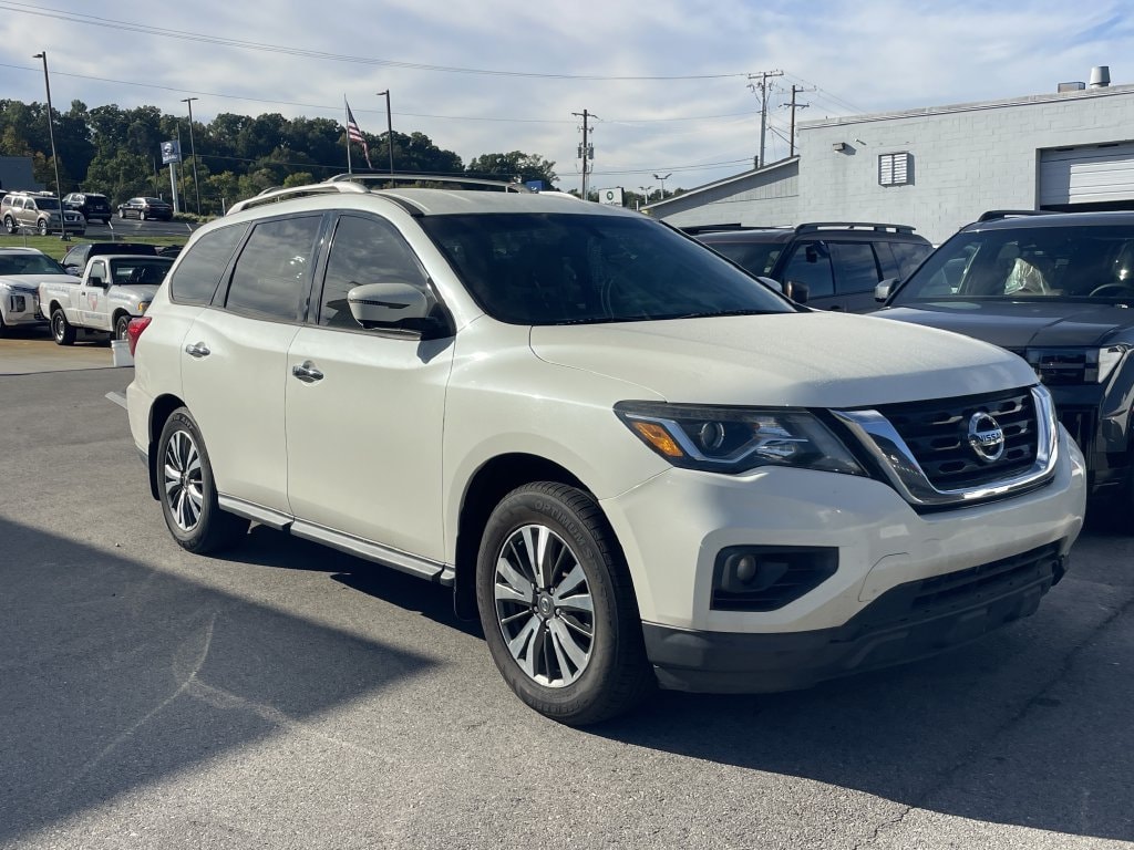 2017 Nissan Pathfinder
