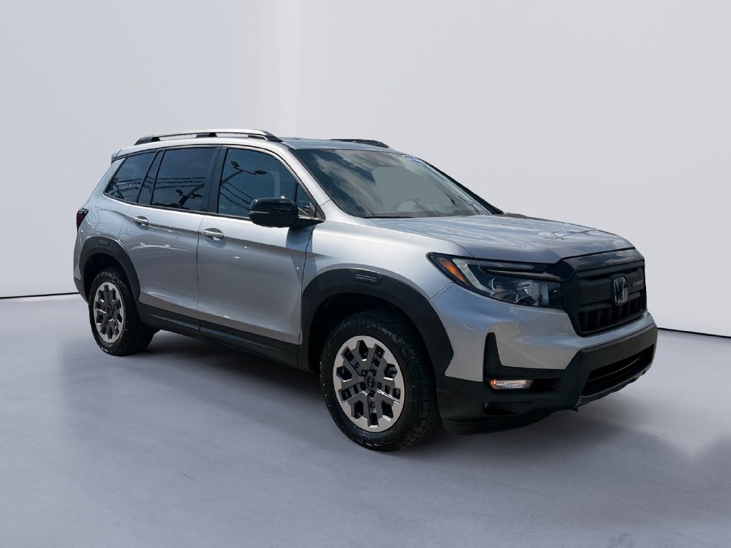 Used 2025 Honda Passport TrailSport SUV