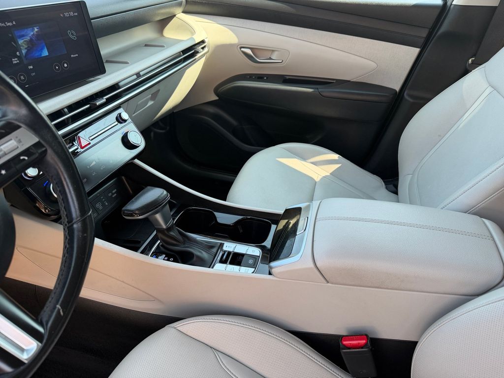 2025 Hyundai Tucson SEL Convenience - Photo 12