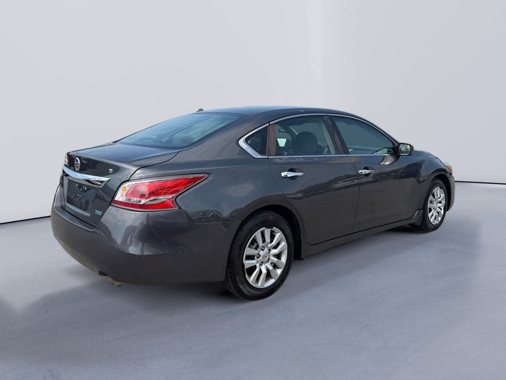 Used 2013 Nissan Altima 2.5 S Sedan