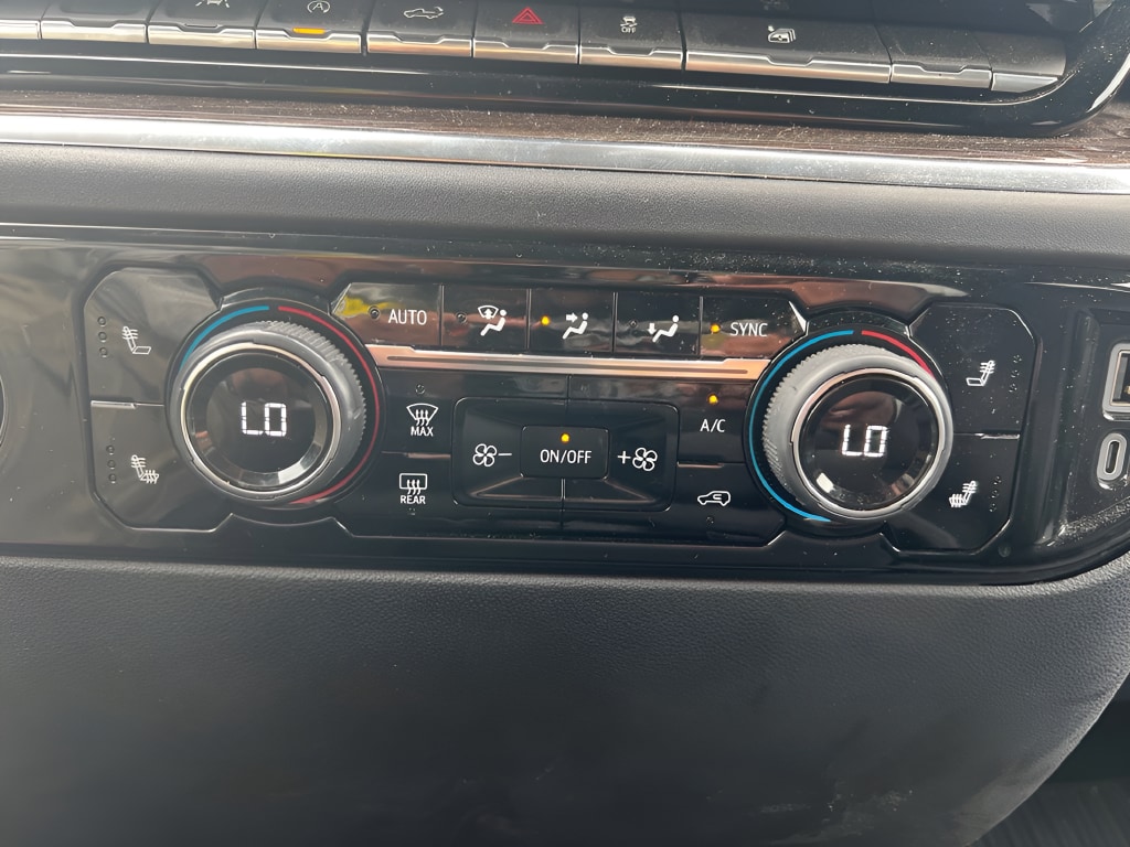 2024 Chevrolet Silverado 1500 LT - Photo 27