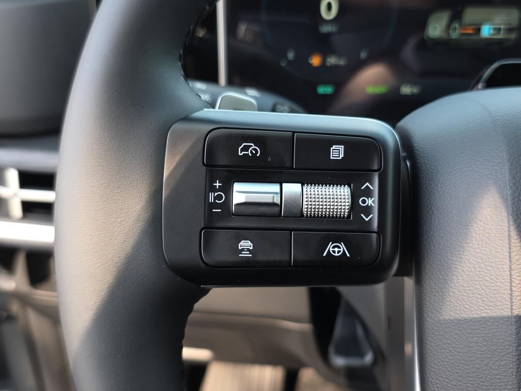 2026 Hyundai Santa Fe Limited - Photo 26
