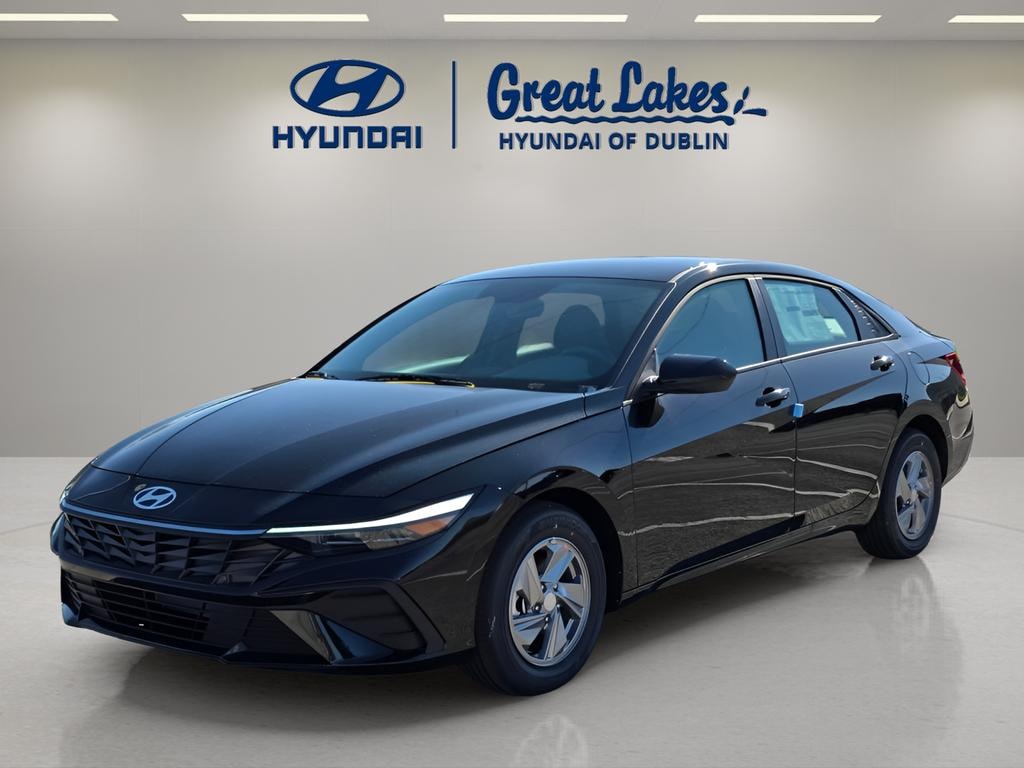 New 2026 Hyundai Elantra SE Sedan