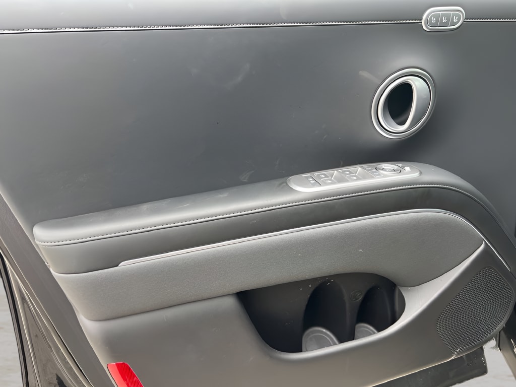2026 Hyundai Palisade Calligraphy - Photo 17