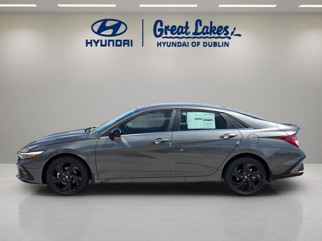 New 2026 Hyundai Elantra SEL Sport Sedan