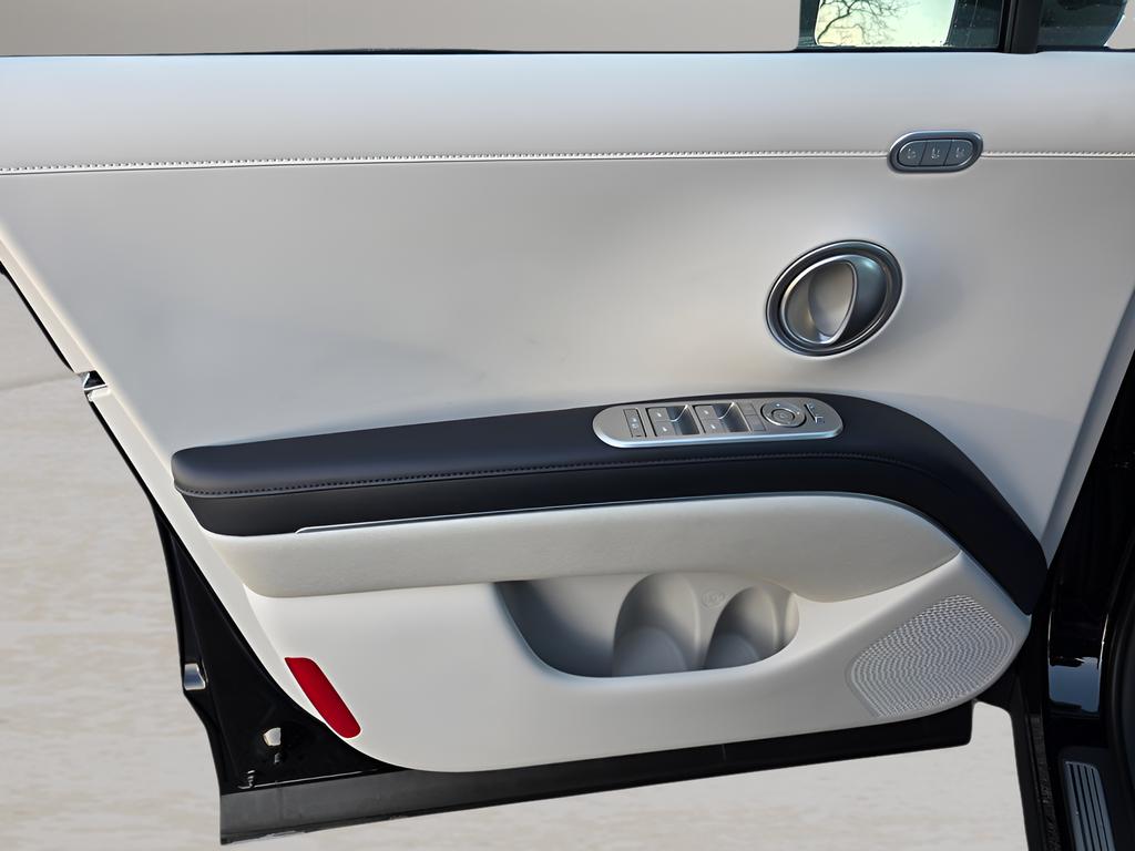 2026 Hyundai Palisade Calligraphy - Photo 11