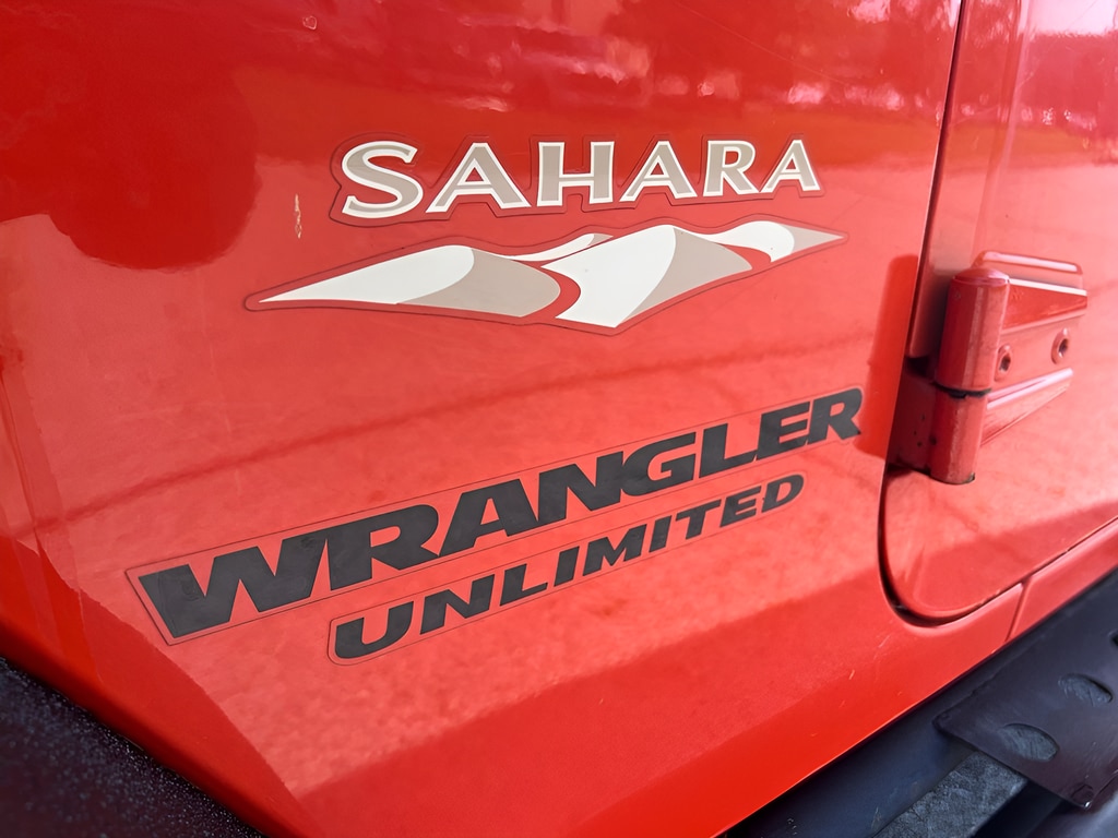 2015 Jeep Wrangler Unlimited Sahara - Photo 29