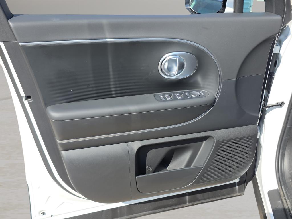2026 Hyundai IONIQ 9 SE - Photo 19